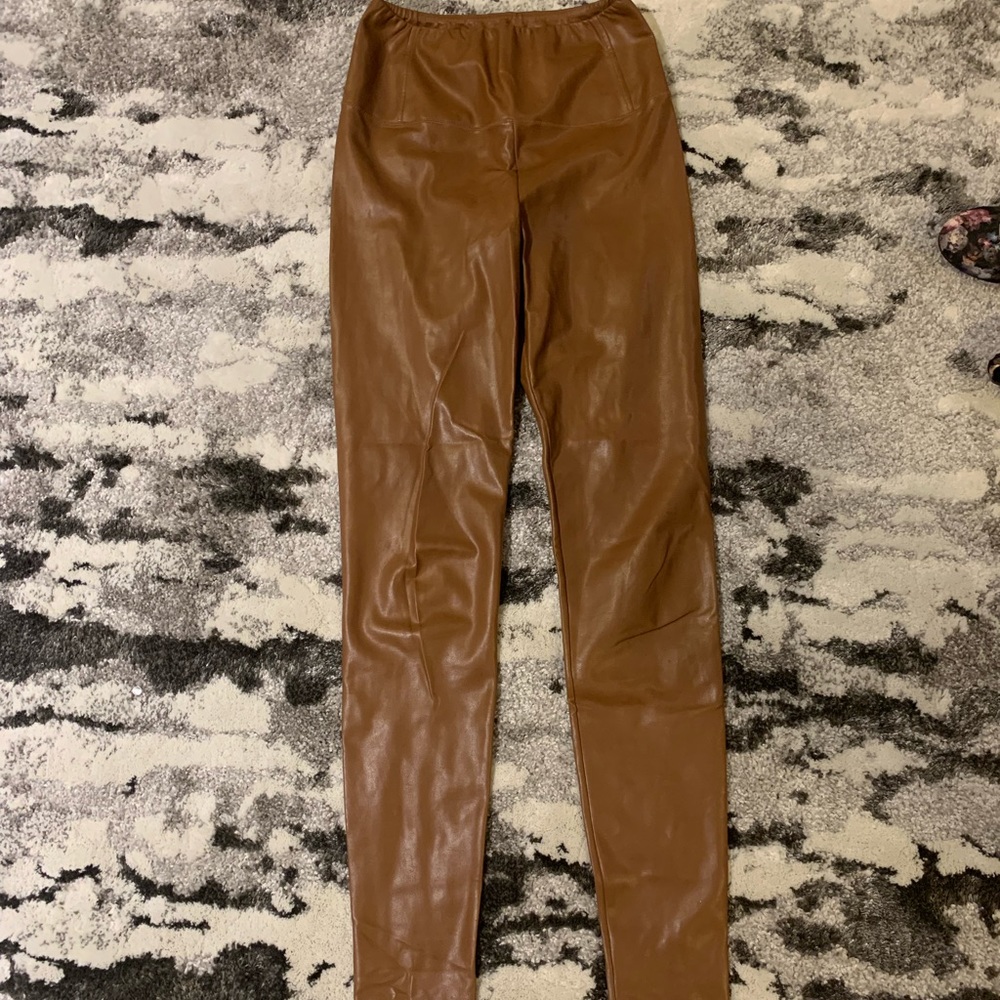 Wilfred Brown Leather Leggings
